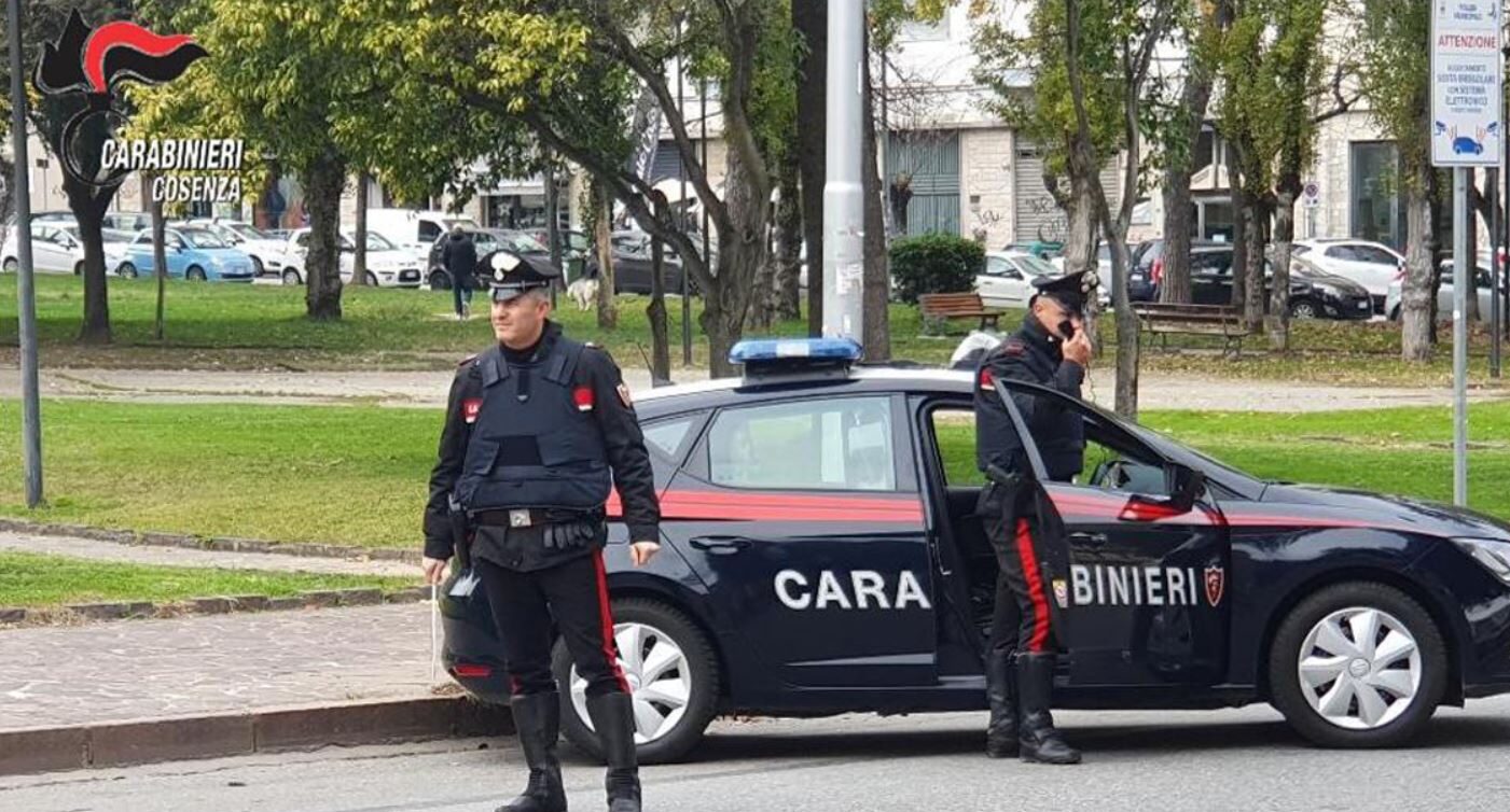 Cosenza: Ferì un giovane a coltellate dopo un litigio, arrestato