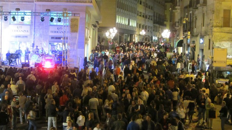 Notte piccante Catanzaro, successo per la prima serata