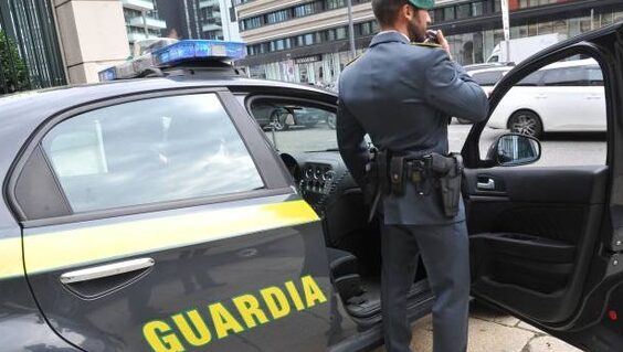 Castrovillari (CS): In auto con due chili di cocaina, arrestati