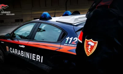 27enne sequestrata in casa per gelosia dal compagno: si salva urlando