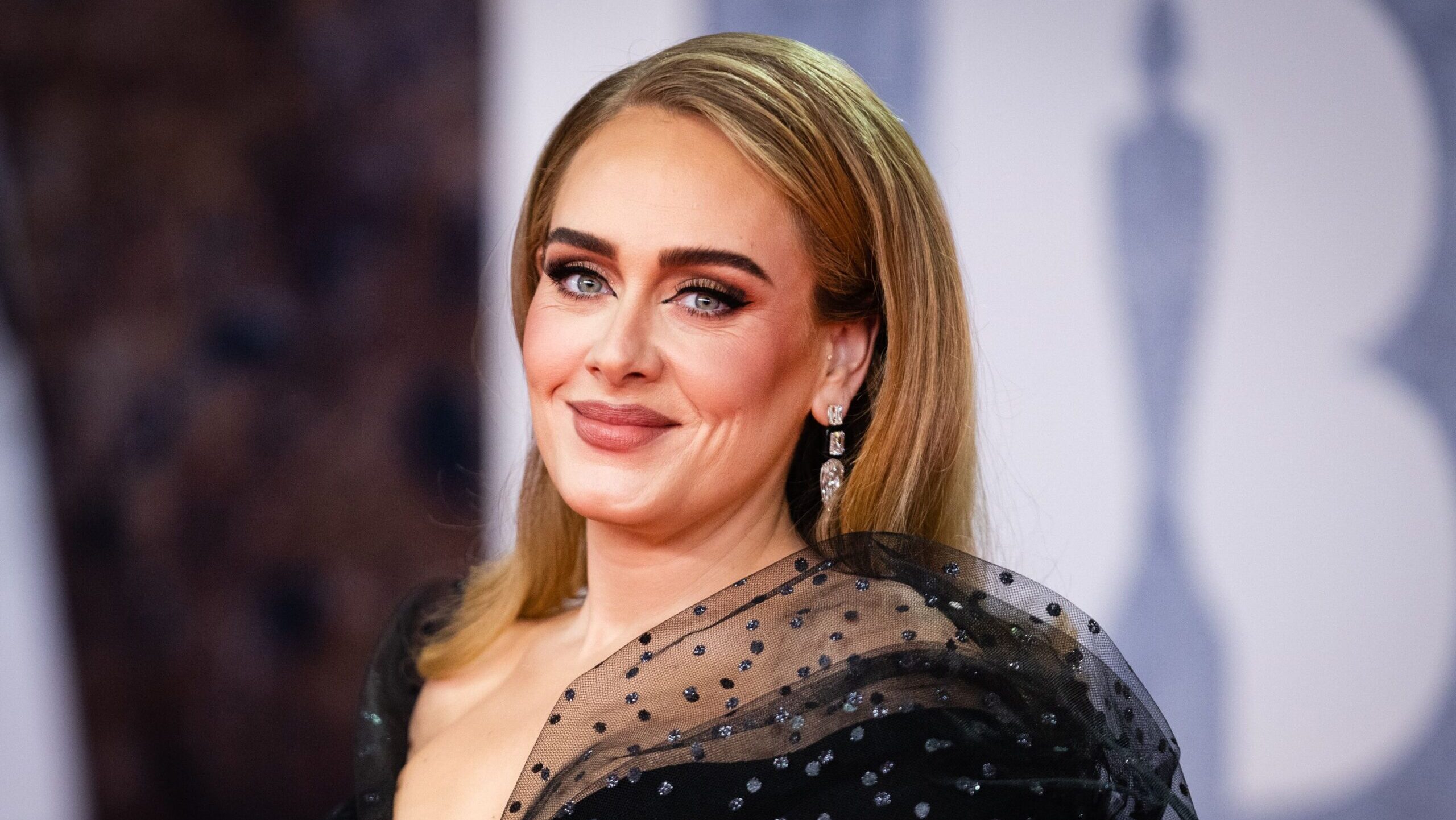 adn24 adele conferma il matrimonio con rich paul durante un concerto a monaco