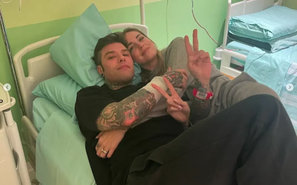 adn24 fedez in ospedale per unemorragia ho rischiato la vita