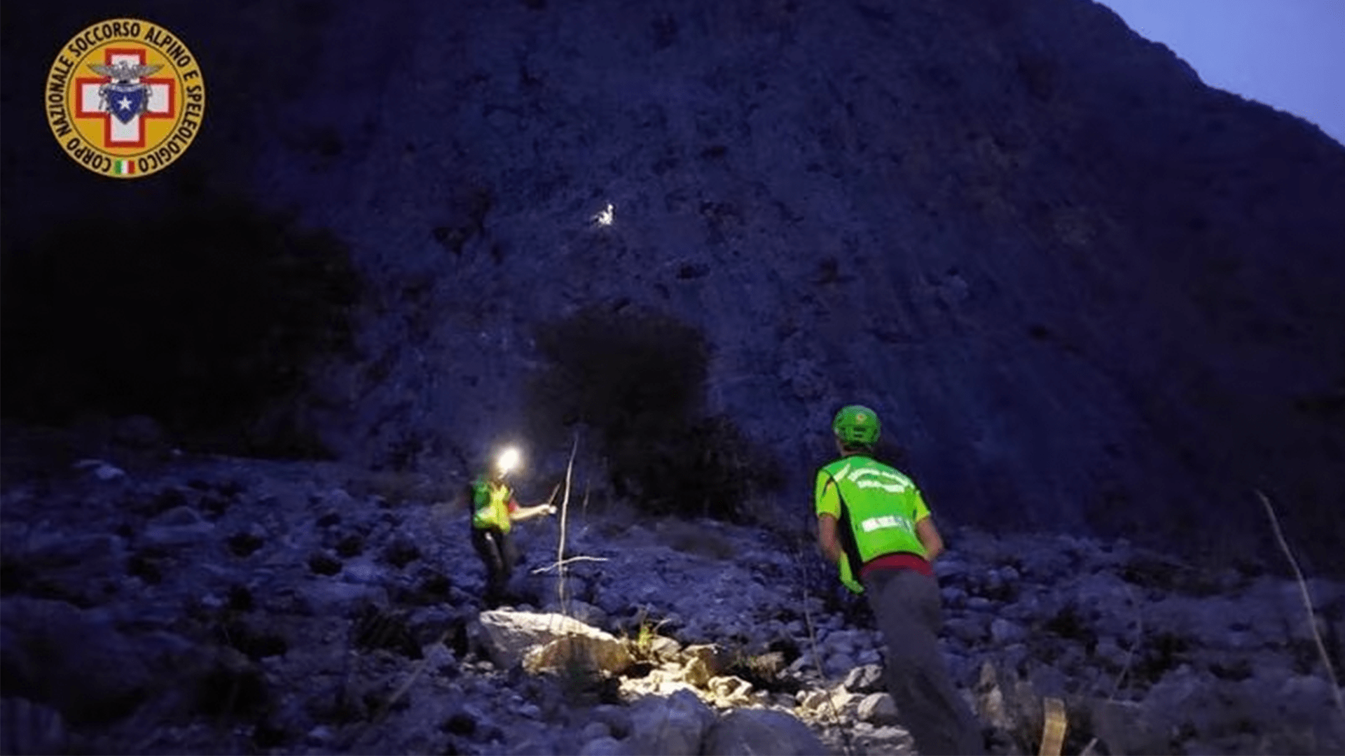 adn24 sicilia | soccorsi quattro alpinisti polacchi bloccati in parete a monte monaco