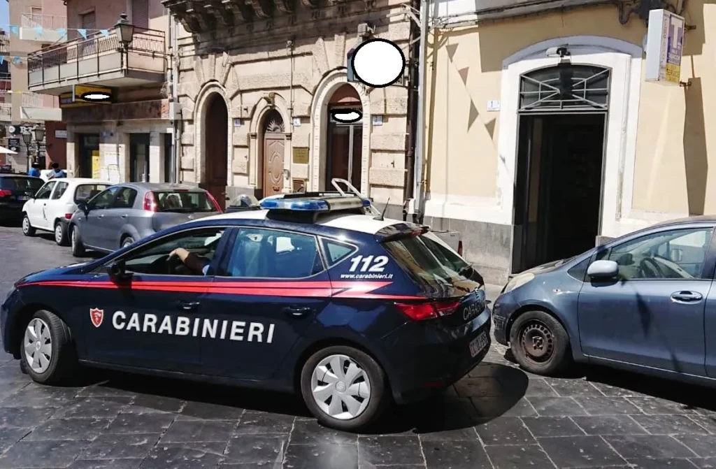 adn24 catania | truffa su fondi covid e favori al clan carabiniere tra gli arrestati