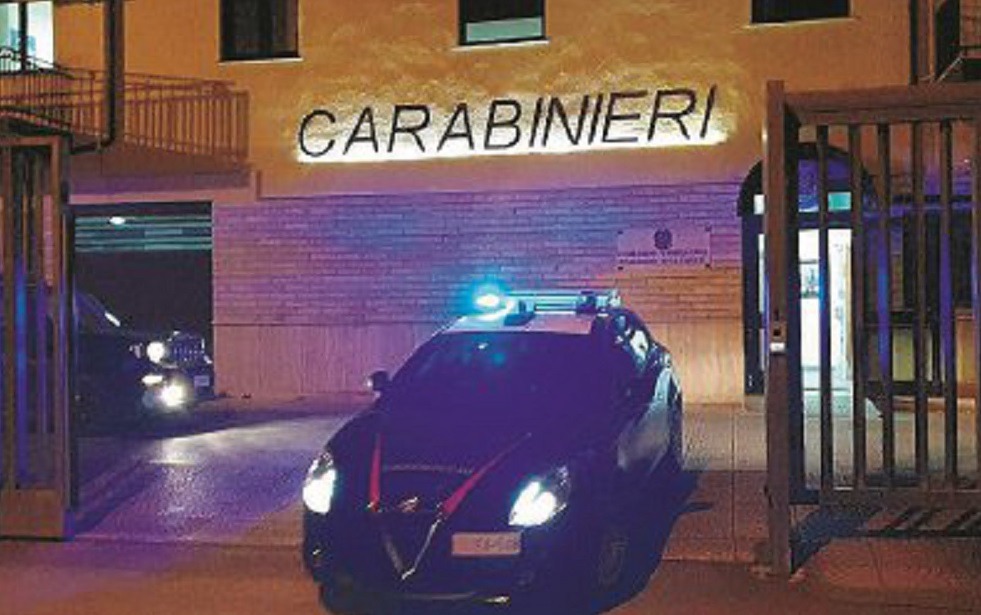 adn24 corigliano rossano | arrestato giovane con 100 dosi di hashish