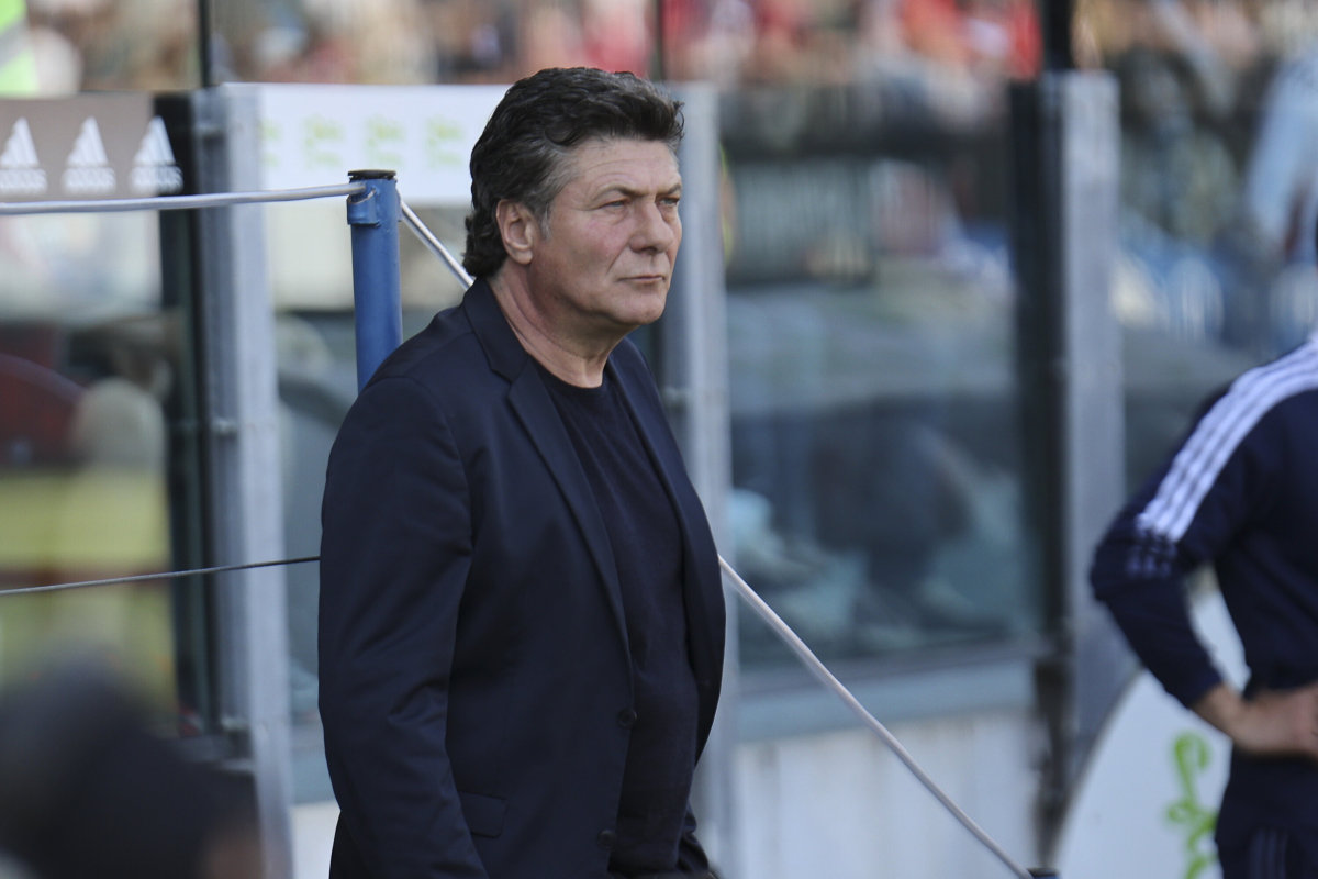 adn24 esonerato garcia mazzarri nuovo tecnico del napoli