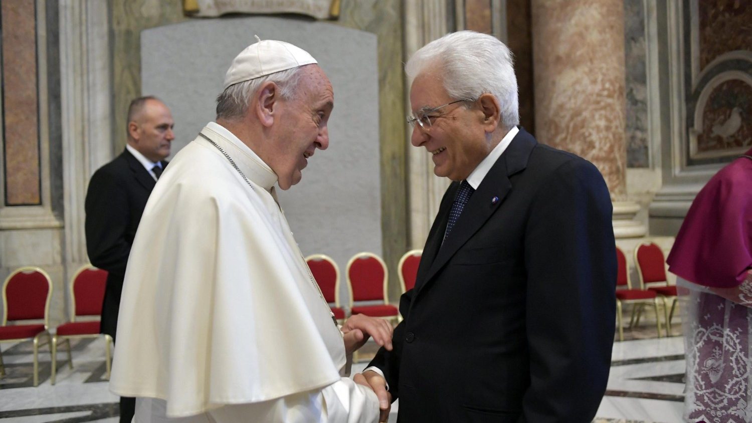 adn24 papa francesco compie 87 anni mattarella auguri di benessere