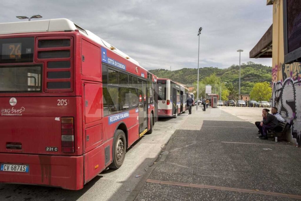 adn24 cosenza | amaco macchinette obliteratrici fuori uso e controlli pari a zero