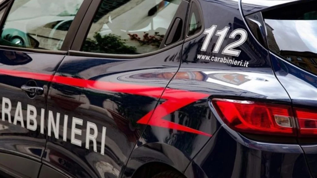 adn24 reggio calabria | arrestato collaboratore scolastico per molestie video