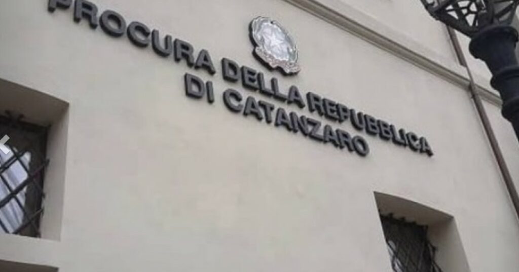 adn24 ndrangheta catanzaro | nuove leve disposte a tutto per il controllo del territorio