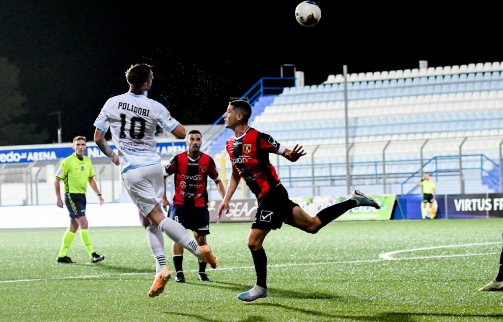 adn24 calcio| crotone pronta per la sfida con il francavilla video