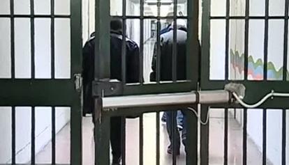  ‣ adn24 secondigliano (na) | detenuto ferisce infermiera e agenti di polizia