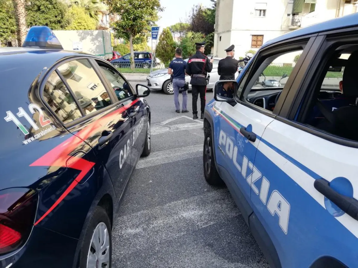 adn24 napoli | blitz anticamorra 17 in carcere e 5 ai domiciliari in manette a esponenti del clan mazzarella