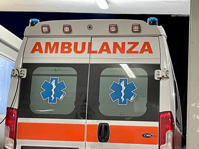 adn24 prata di pordenone | ragazzina di 12 anni trovata morta nel letto dal papà