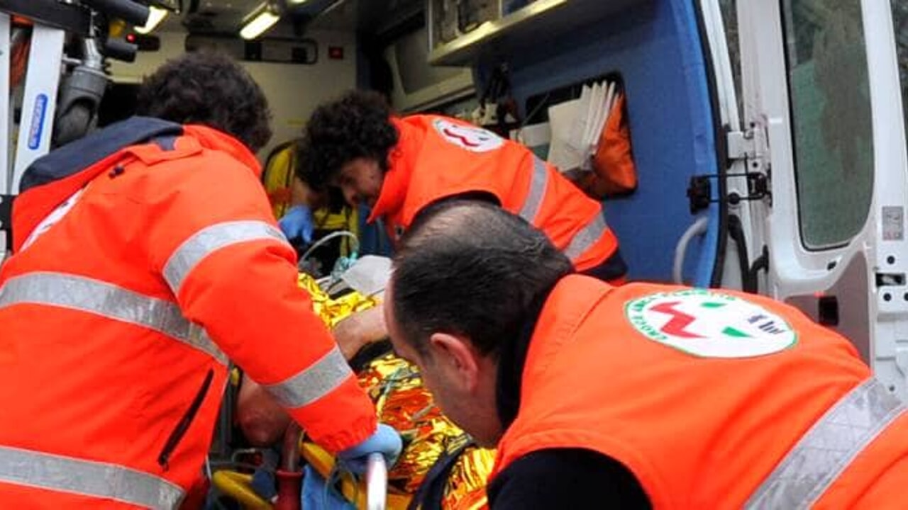  ‣ adn24 locri | incidente mortale a causa di un malore: due vittime e due feriti sulla ss 106