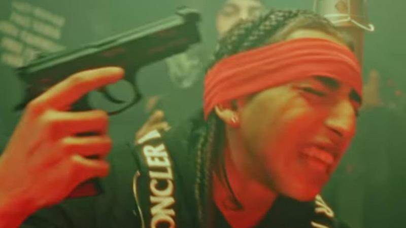  ‣ adn24 armi e minacce nei videoclip: perquisita la casa del rapper baby touchè e sequestrato un machete