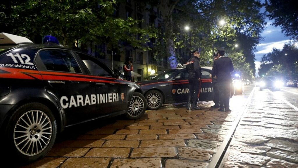 adn24 milano | 2 rapine in 3 ore la notte violenta della baby gang di seconda generazione