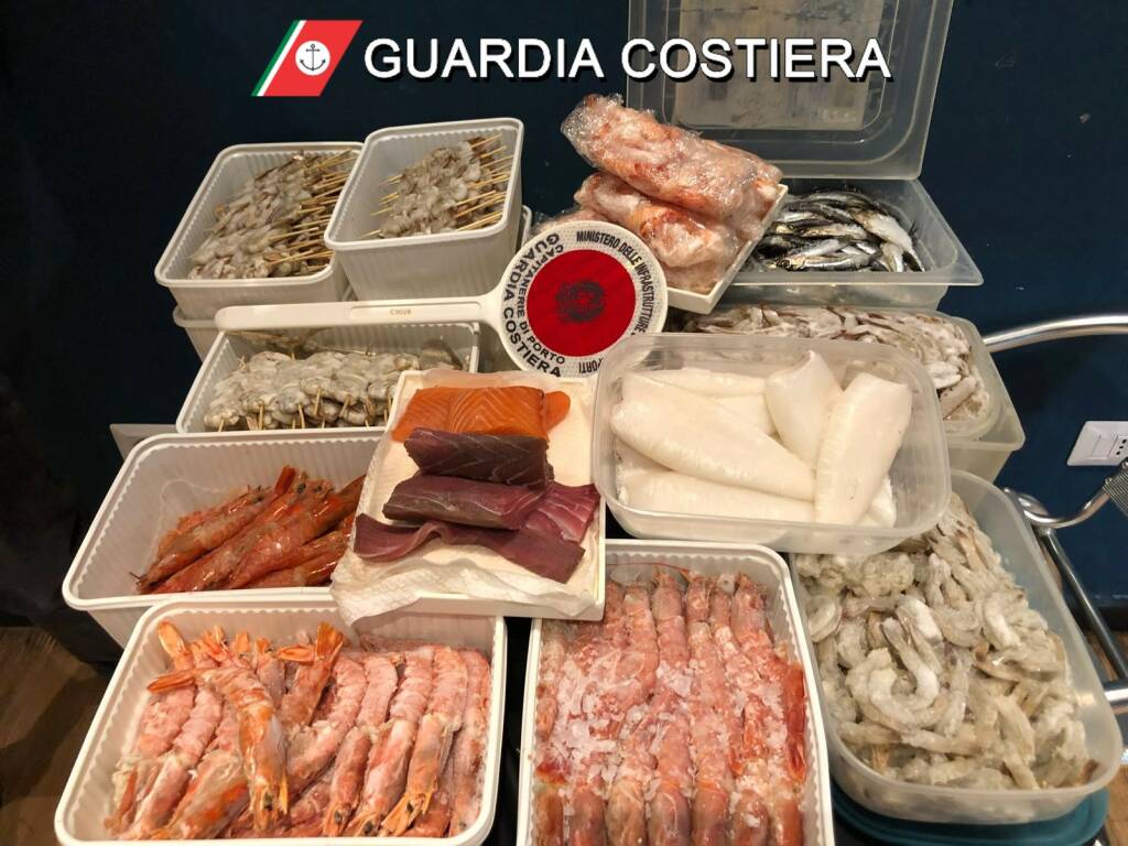 adn24 genova | sedici chili di pesce non tracciato sequestrati dalla capitaneria a sestri levante