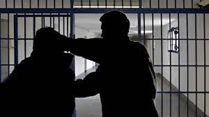  ‣ adn24 santa maria capua vetere | violenze in carcere risalenti al 2020, pm chiedono misure per altri 29 agenti