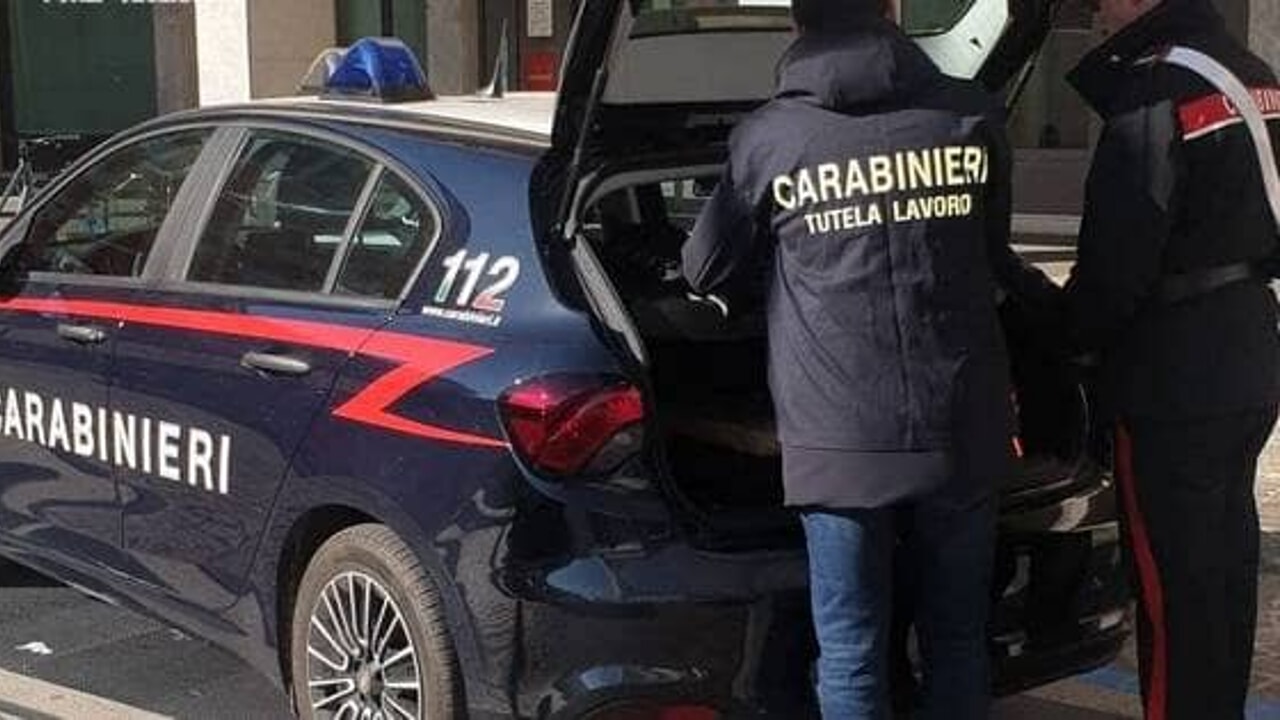 adn24 lissone | lascia lauto nel parcheggio delle ambulanze con dentro mezzo chilo di droga 54enne arrestato