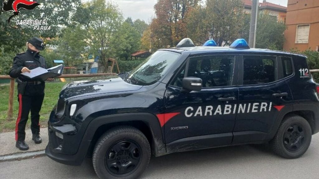 adn24 ancona | mamma e figlio morti in casa lallarme dei vicini per il cattivo odore