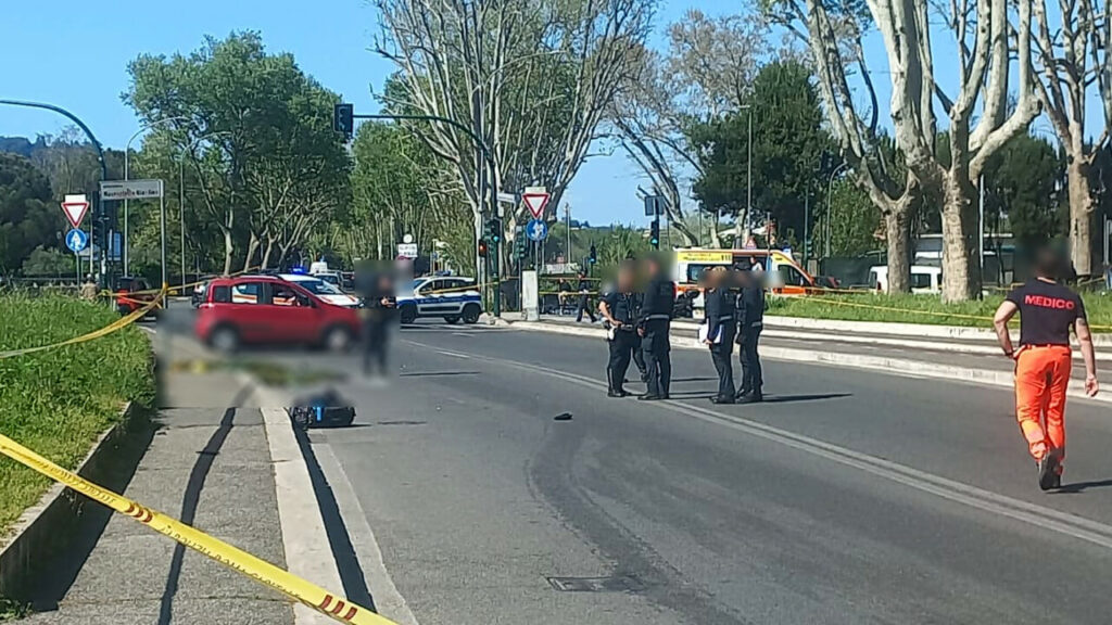 adn24 roma | scontro auto moto in viale angelico morto un 77enne