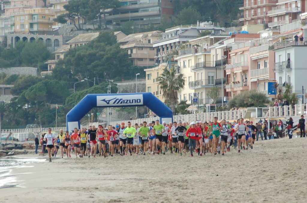 adn24 laigueglia sv | tutto pronto per il memorial marco foschi il trail tra mare e cielo