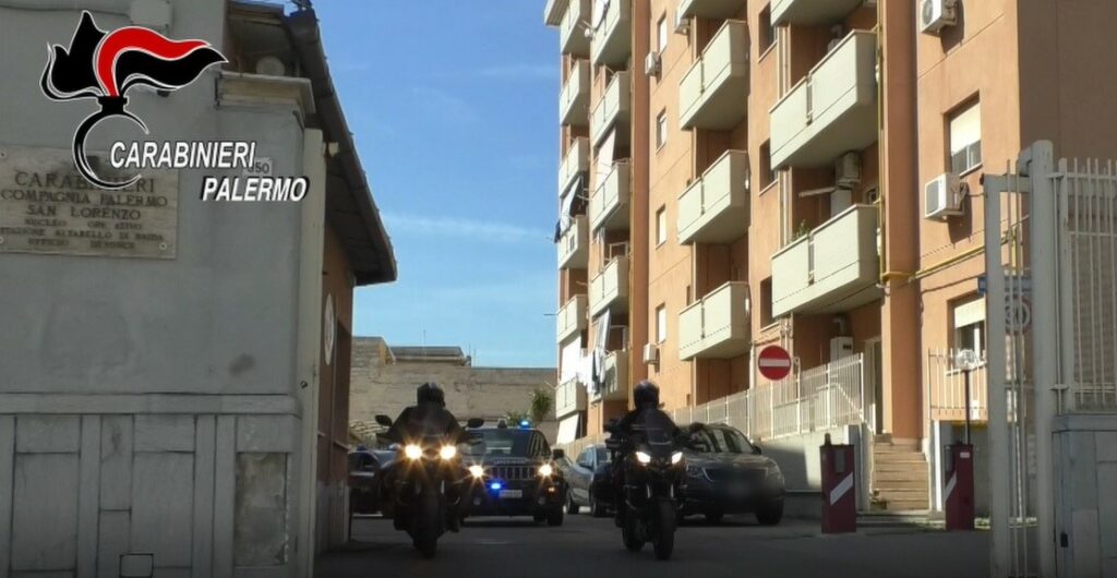 adn24 palermo | armi rifiuti droga ed estorsioni 27 arresti