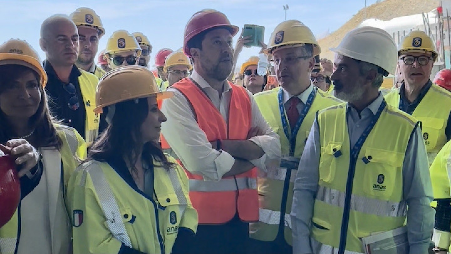 adn24 villapiana | salvini in calabria sui cantieri della ss 106