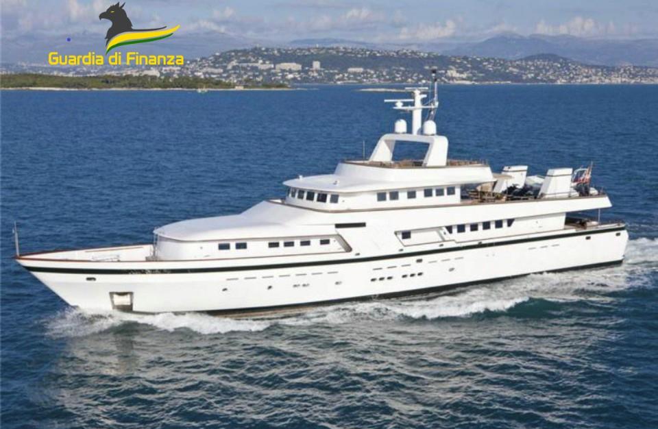  ‣ adn24 como | noleggio yacht di lusso in campania e sardegna: scoperta evasione fiscale di oltre 7 milioni di euro foto