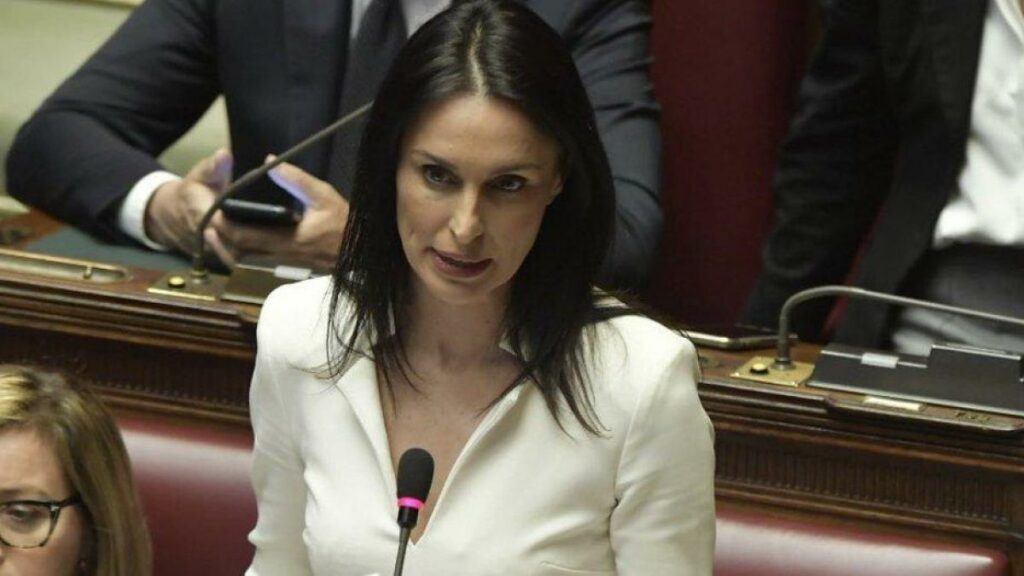 adn24 verona | brutta sorpresa per la deputata fdi alessia ambrosi svaligiata la sua casa