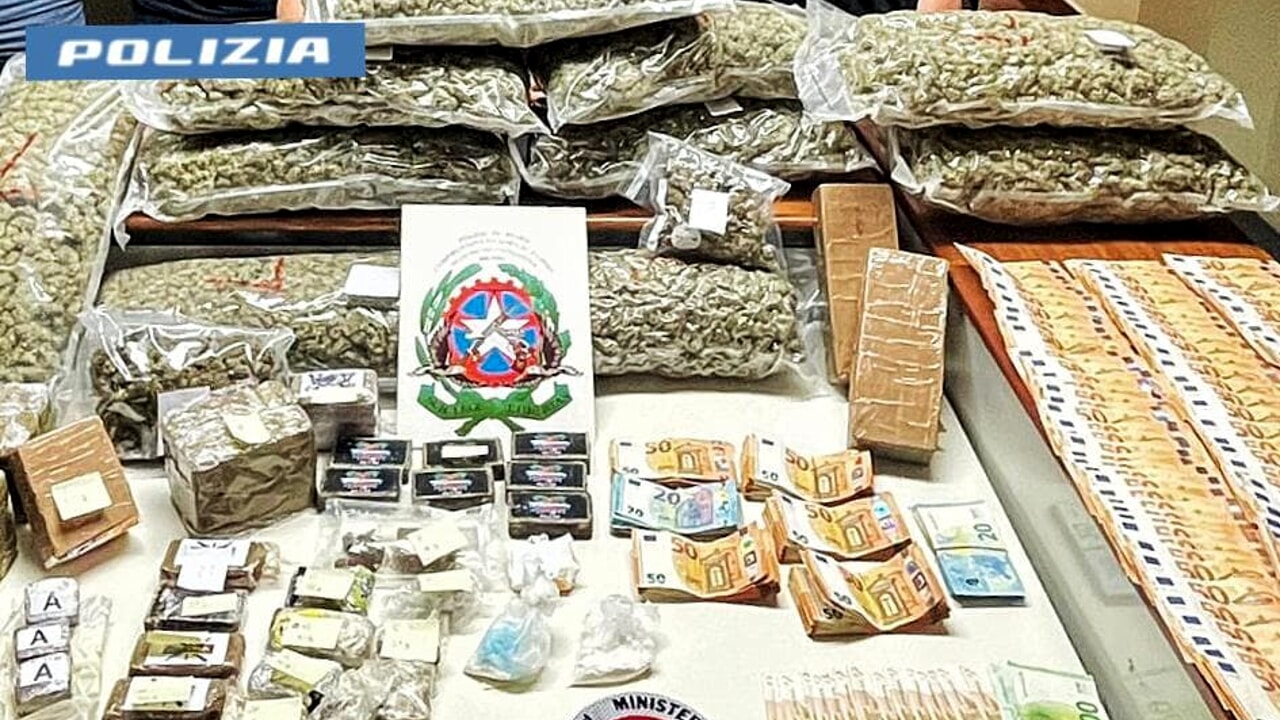  ‣ adn24 milano | arrestato pusher con 20 kg di droga e 12 mila € in contanti