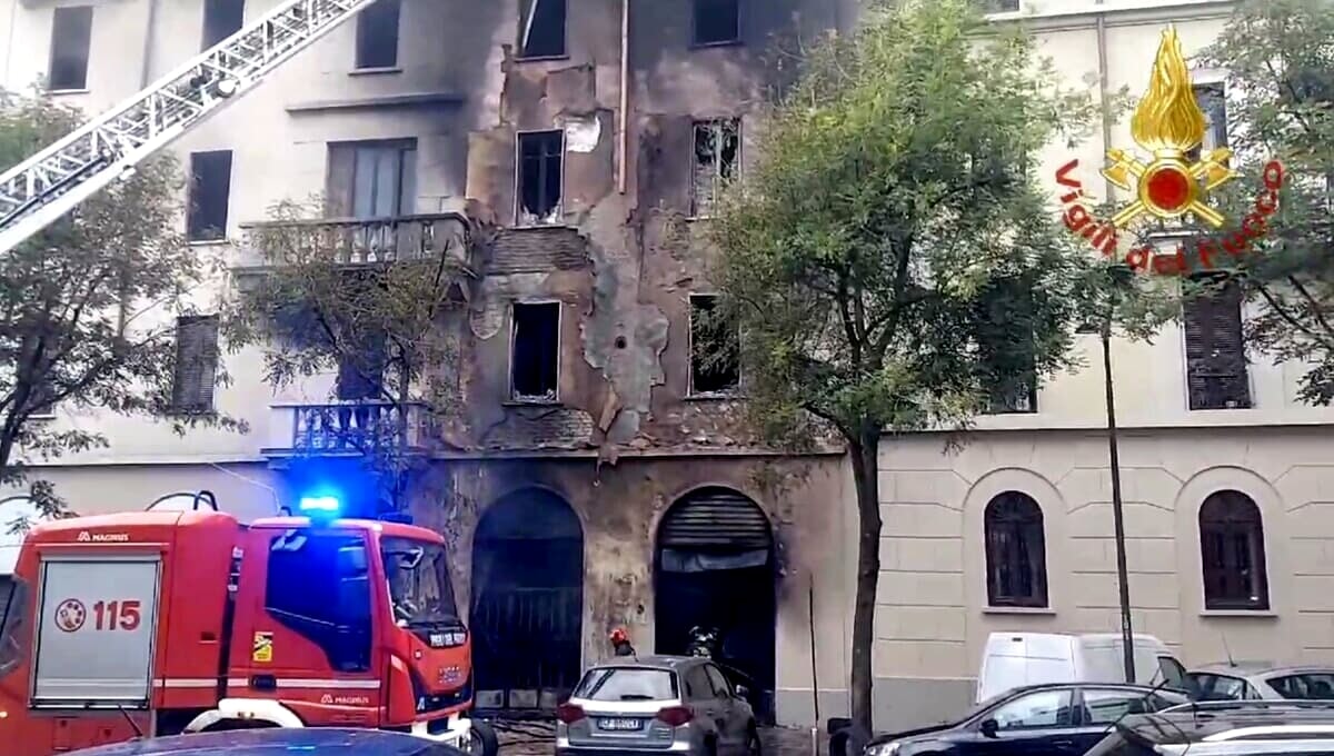 adn24 milano | incendio in condominio tre vittime e quattro feriti