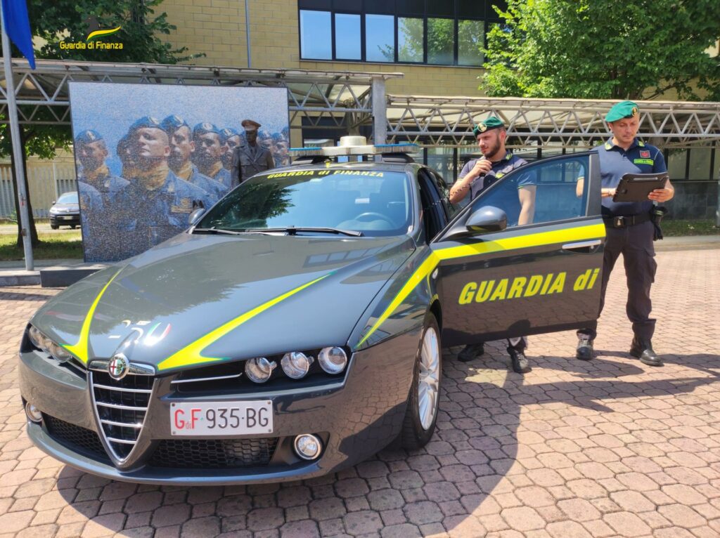 adn24 modena | tre arresti e sequestro di beni per frode nelle forniture sanitarie video