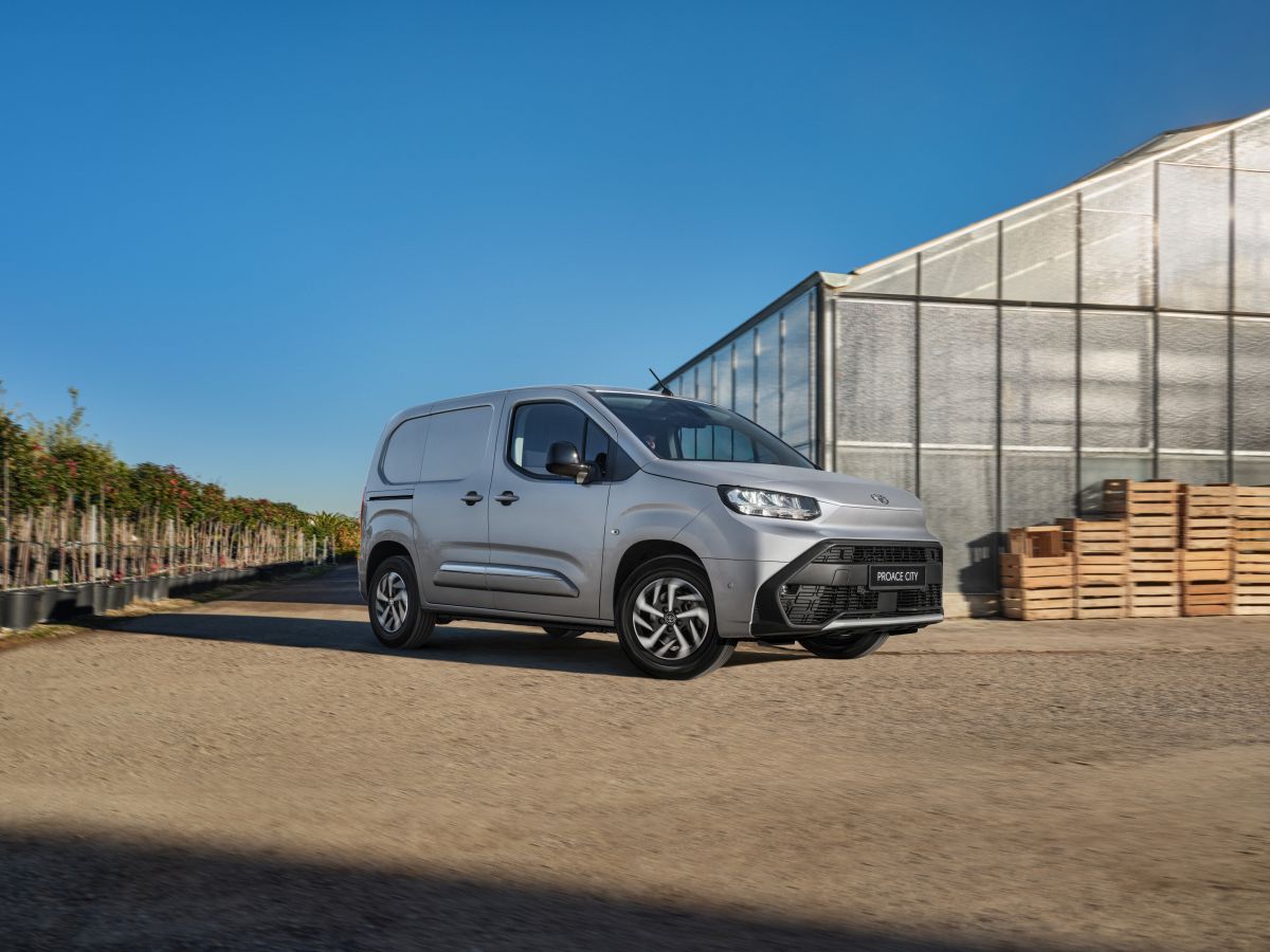 adn24 toyota arrivano i nuovi proace electric e proace city electric