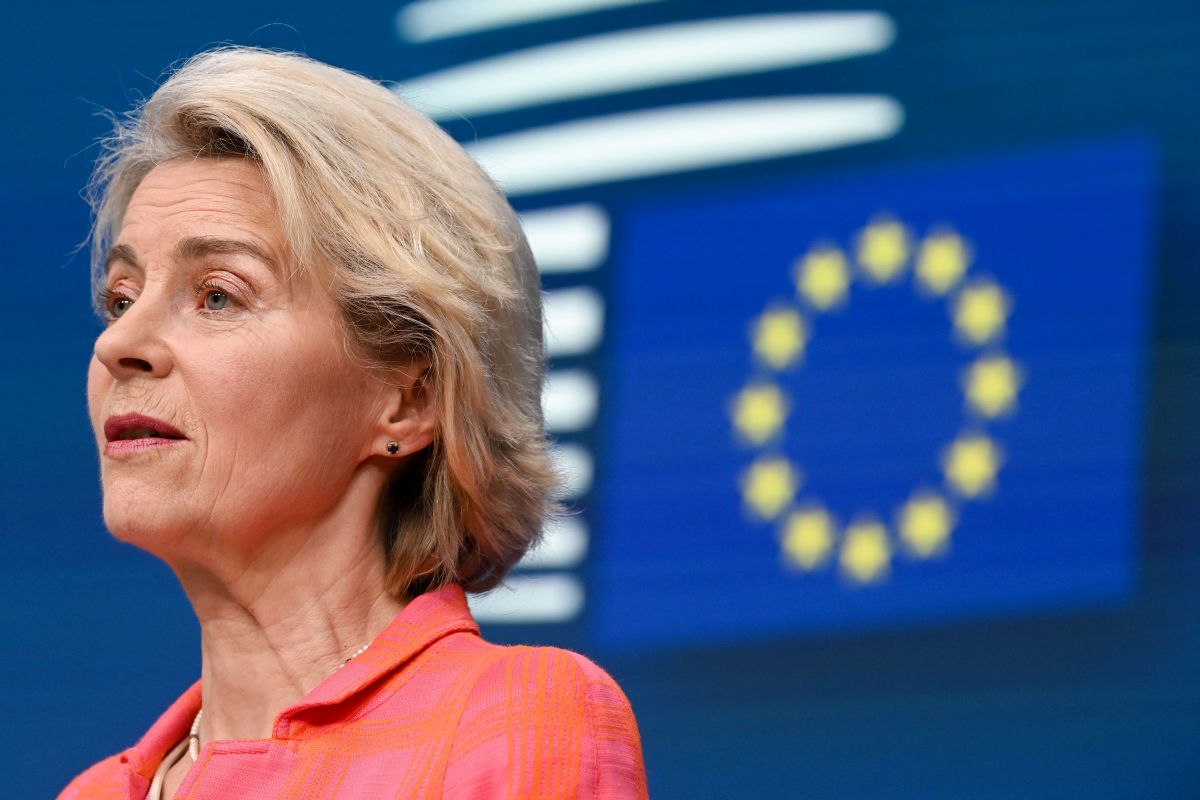 adn24 von der leyen non accetterò che gli estremisti distruggano lue