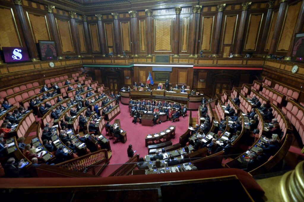 adn24 dl casa via libera al senato