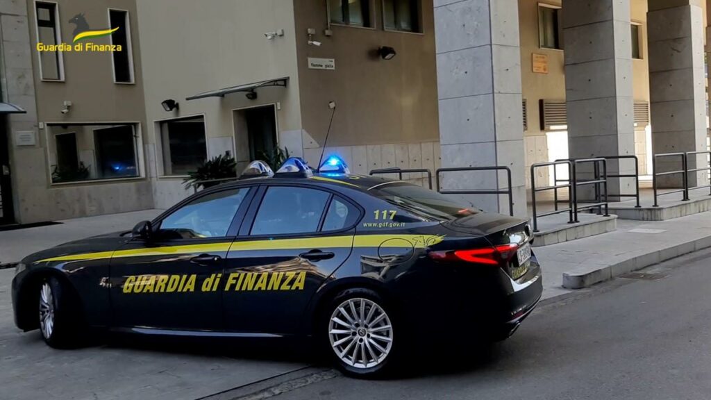 adn24 palermo | 6 arresti e sequestro di 30 milioni di euro per bancarotta riciclaggio e corruzione