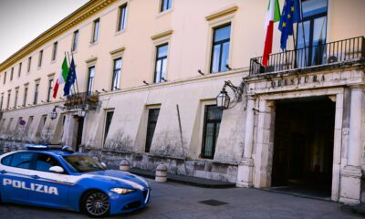  ‣ adn24 caserta | spacciava dalla finestra di casa: arrestato 54enne