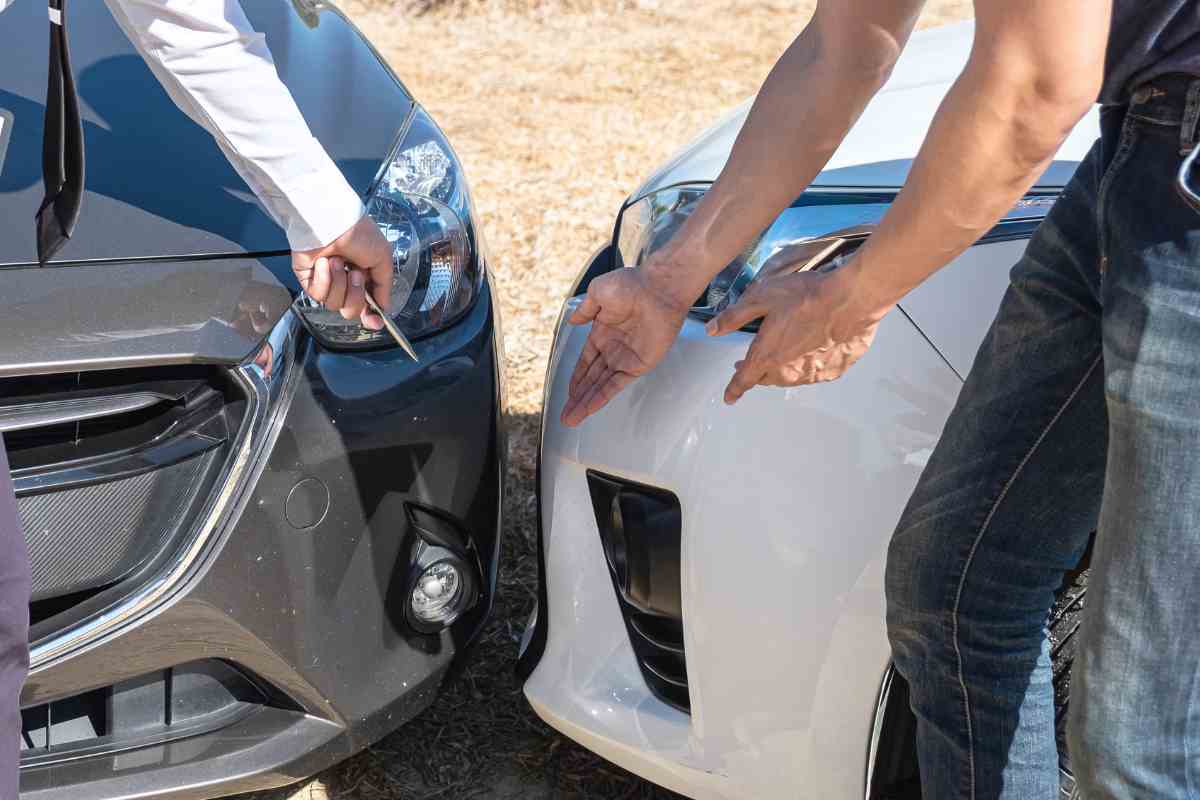 adn24 chieti | truffa alle assicurazioni simulati incidenti stradali 76 indagati