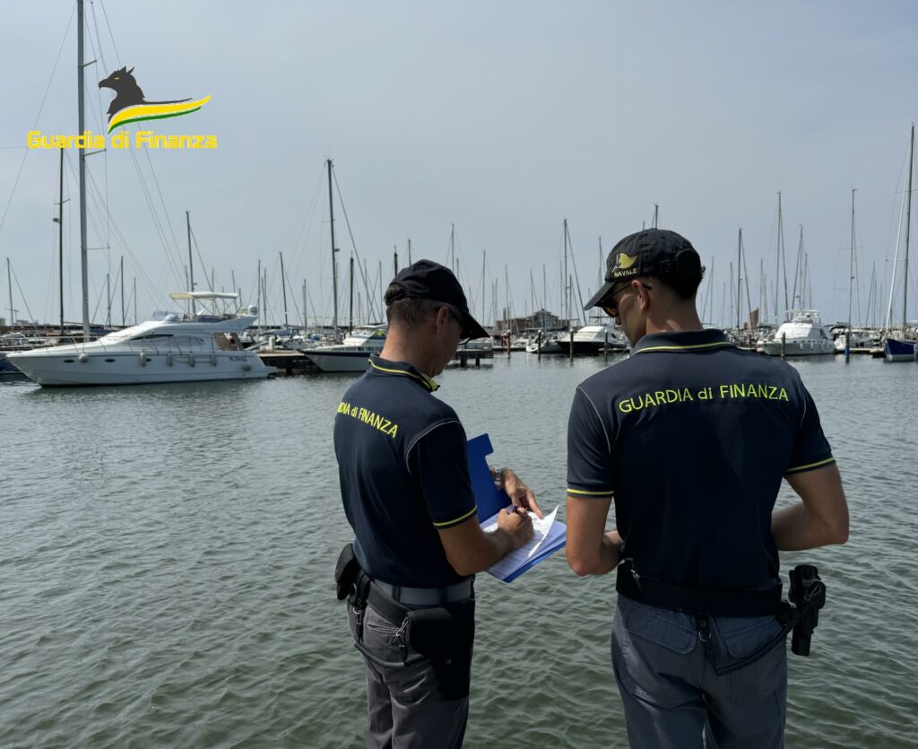 adn24 rimini | controlli della guardia di finanza sulle imbarcazioni scoperta attività illegale di boat breakfast