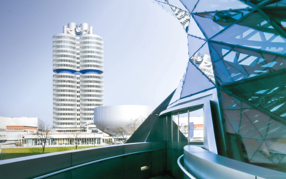 adn24 il bmw group continua a crescere in un ambiente volatile