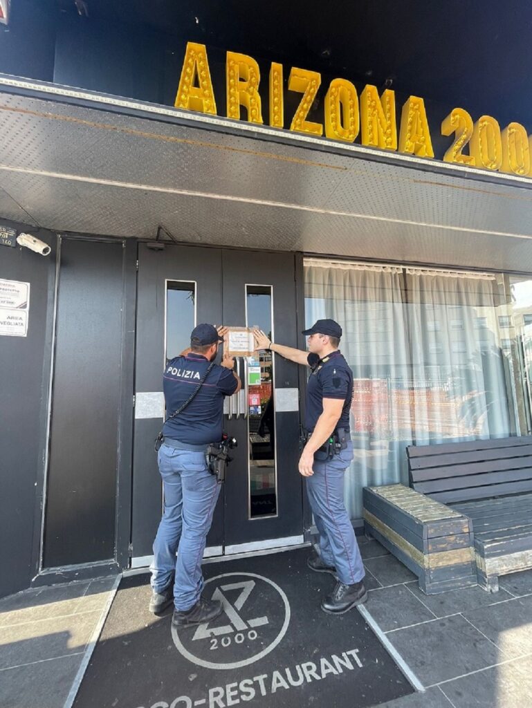 adn24 milano sospesa per 15 giorni la licenza del locale arizona 2000 per eccessi di violenza