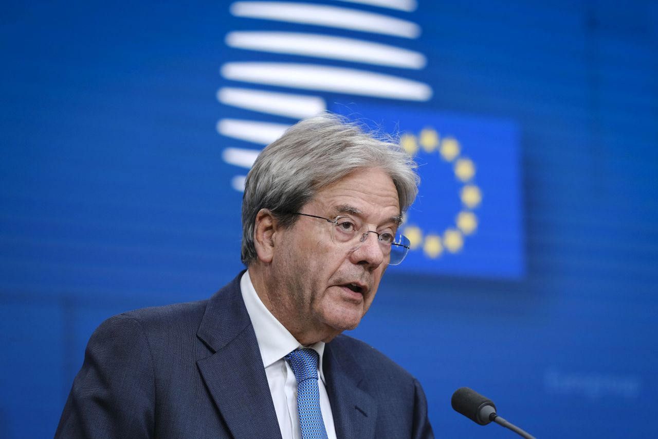 adn24 gentiloni da disinformazione online pericolo per le democrazie