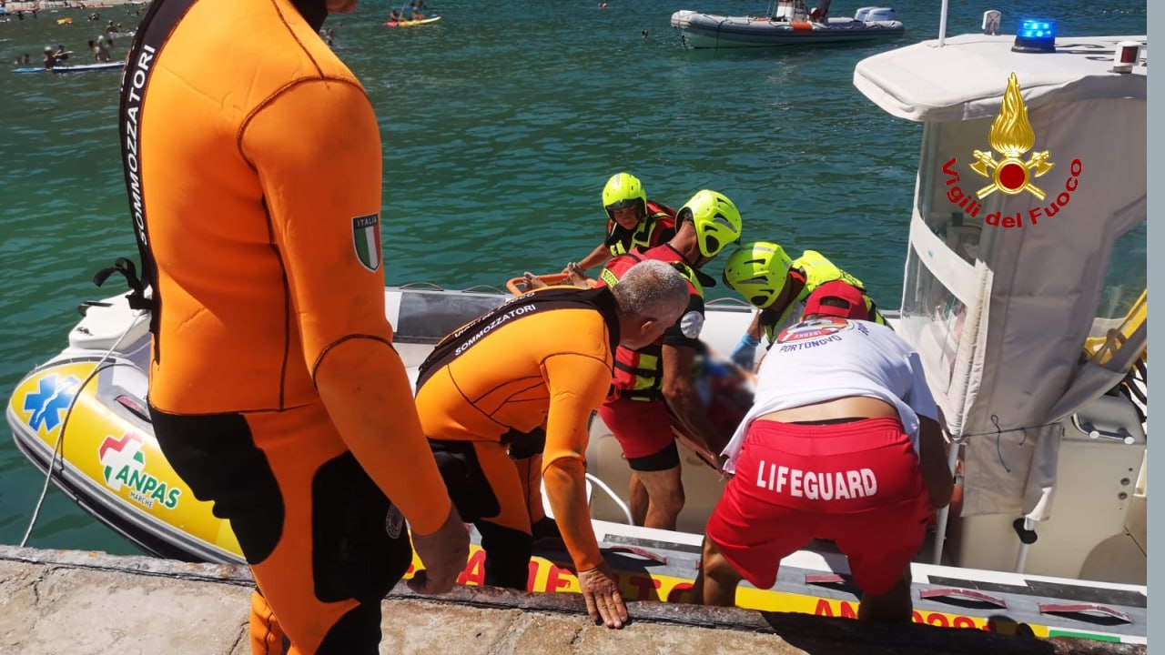 adn24 ancona | incidente per un uomo a mezzavalle necessario lintervento dei vdf e del 118 per il soccorso foto