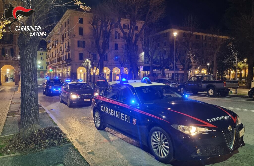 adn24 savona | truffa dello specchietto i carabinieri di cisano sul neva denunciano 2 persone