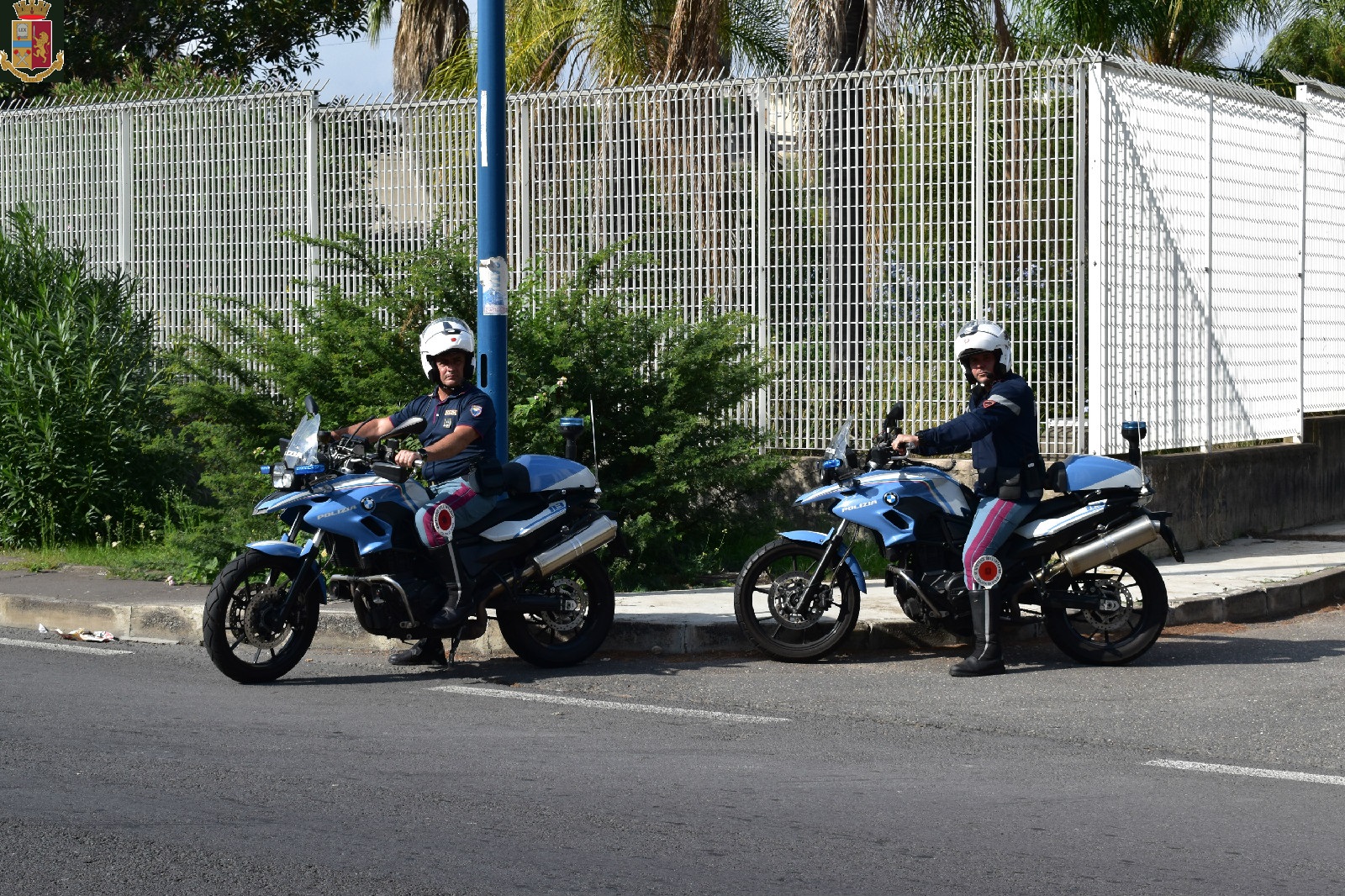 adn24 catania | due parcheggiatori abusivi segnalati tramite lapp youpol sanzionati dalla polizia