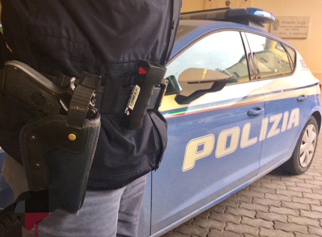 adn24 vicenza | controllo in via firenze due stranieri in questura per spaccio e detenzione di stupefacenti