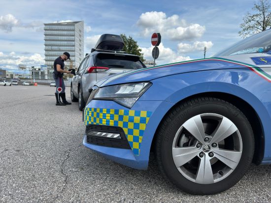 adn24 verona | operazioni della polizia stradale in autostrada tre arresti e due denunce per spaccio evasione e furto