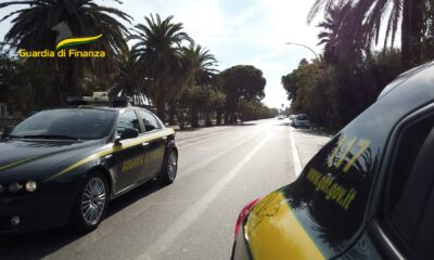 adn24 san benedetto del tronto ap | uomo fugge lasciando auto contenente merce di contrabbando